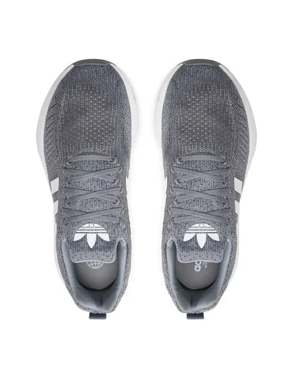 Adidas Swift Run