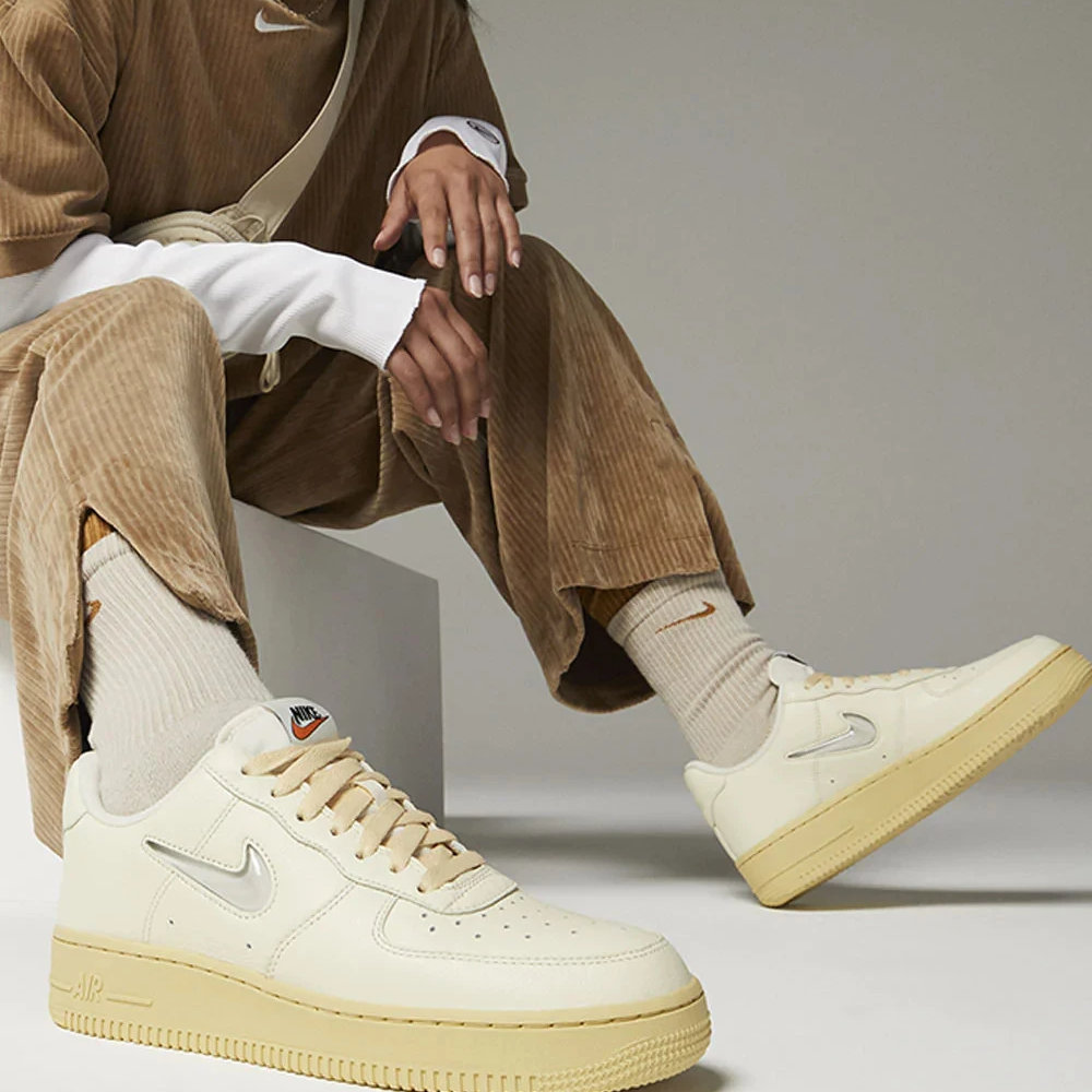 Nike Air Force 1